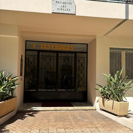 Studio 2 Etoiles A Menton Pour 4 Personnes Exterior photo
